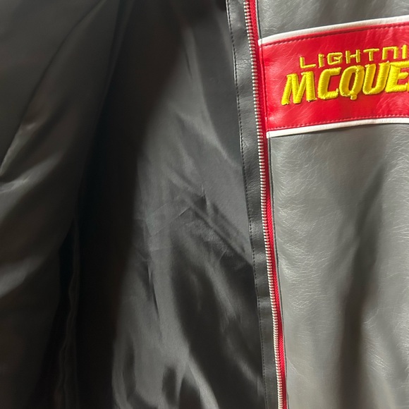 NWOT size 8/10 Disney Cars Lightening McQueen Jacket 95 patchwork black and red - Picture 9 of 11